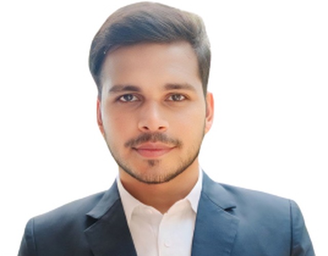 Nilesh Pandey placed at Square Yards with 12 LPA package