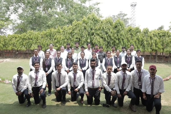 BTech to UPSC: How Engineers Can Crack Civil Services Without a Degree Change featured image