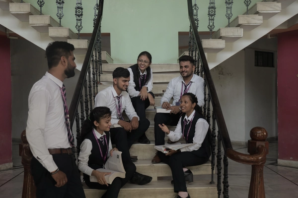 Key Factors Students Should Consider Before Choosing an Engineering College in Uttar Pradesh featured image